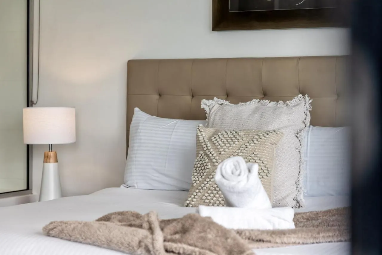 Apartament Luxury Living At The Oracle Gold Coast Australia